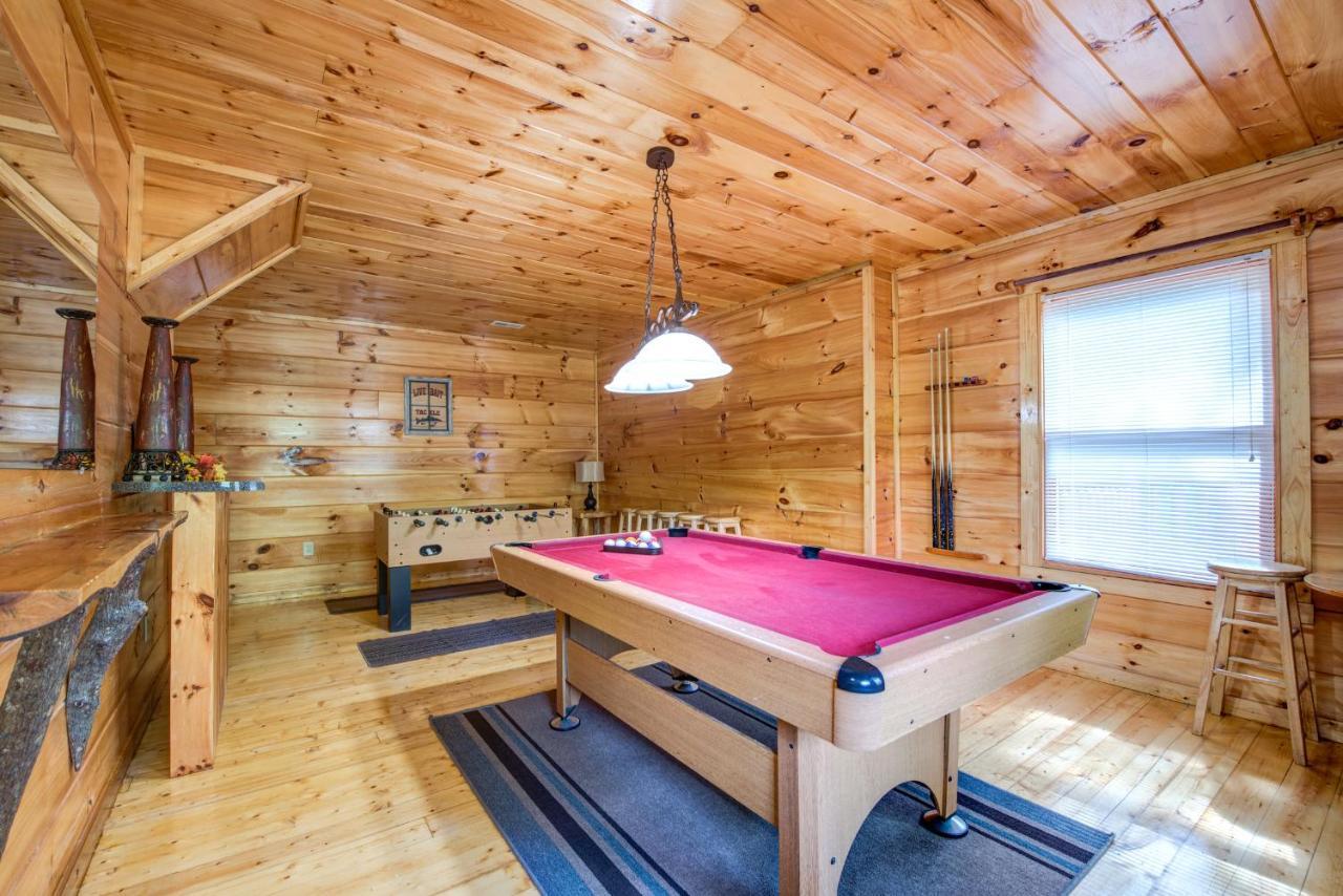 Cabin Of Dreams, 3 Bedroom Water View, Wifi, Hot Tub, Pool Table, Sleep 8 Sevierville Kültér fotó